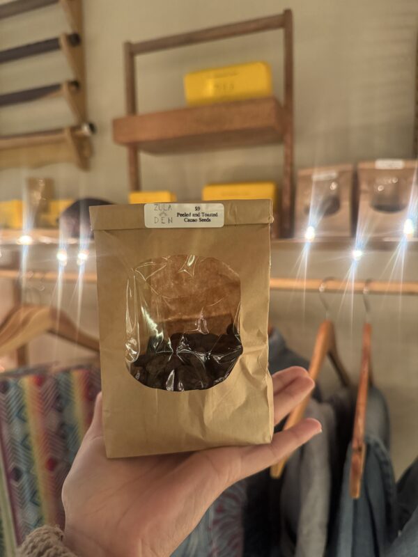 1/4 lb Whole & Peeled Cacao Seeds